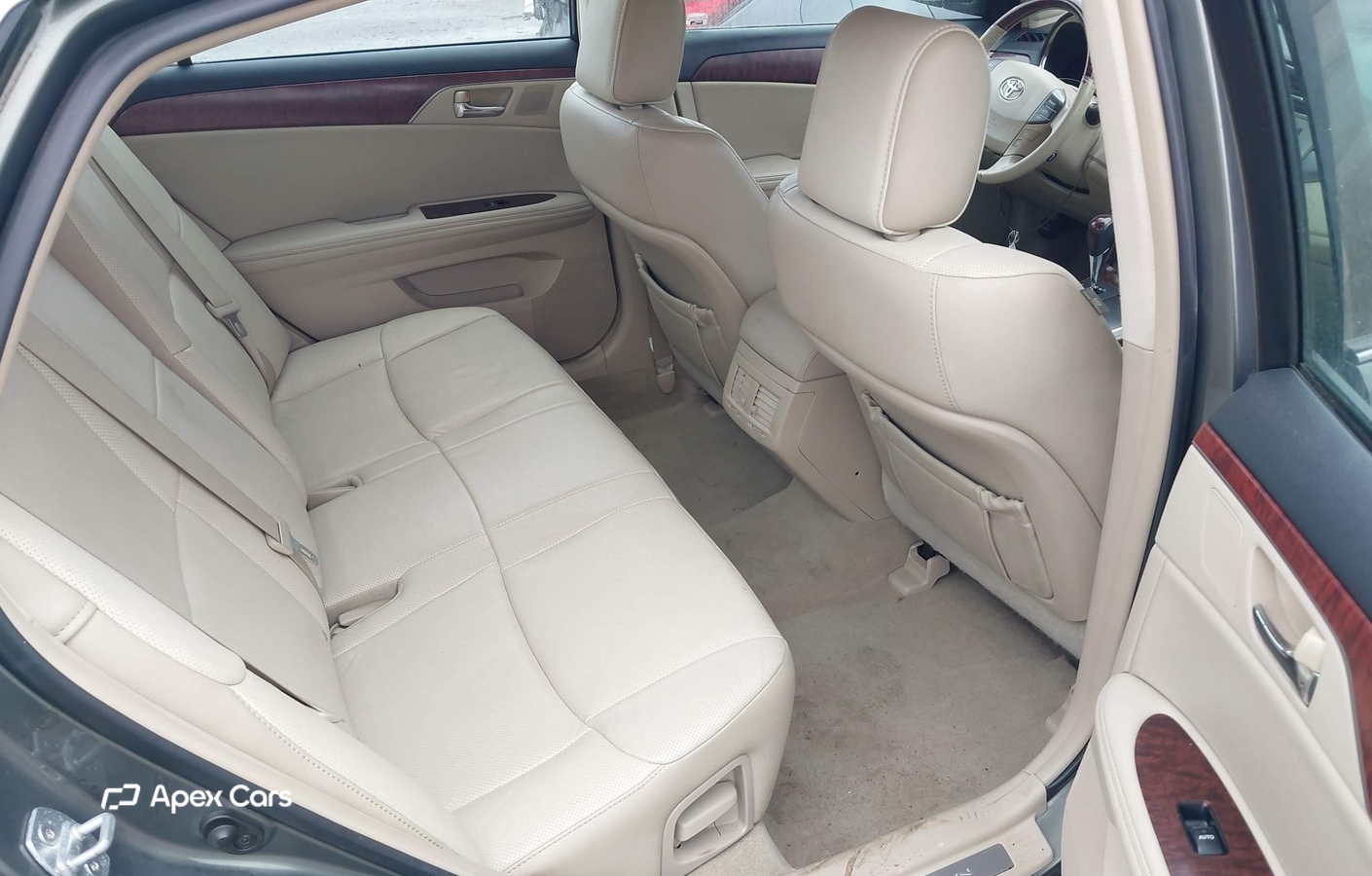 Toyota Avalon 2012