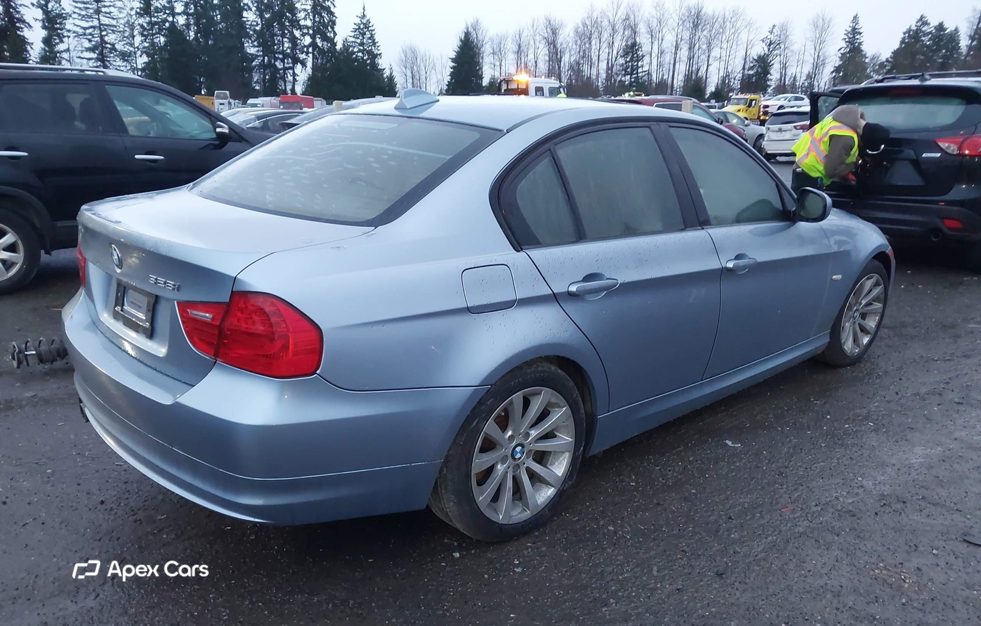 BMW Series 3 2011