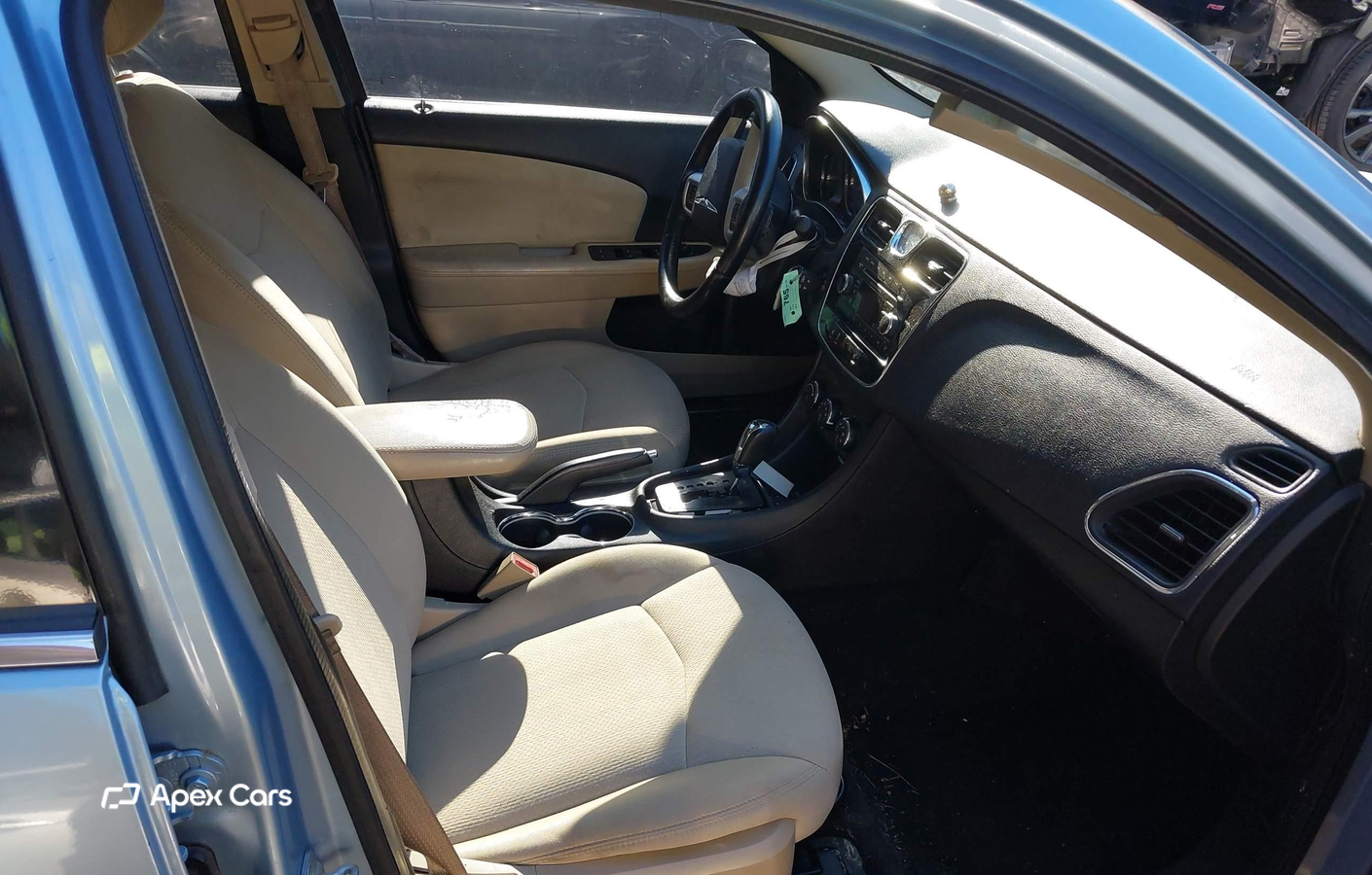 Chrysler 200 2012