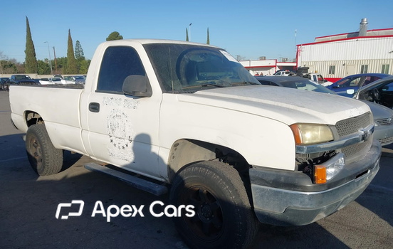Chevrolet Silverado 2004 - Image 1 of 17