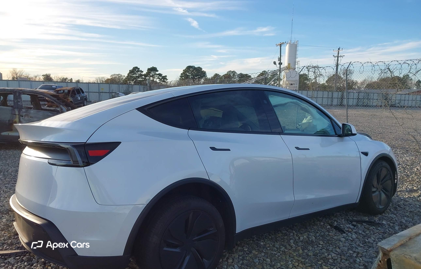 Tesla Model Y 2026
