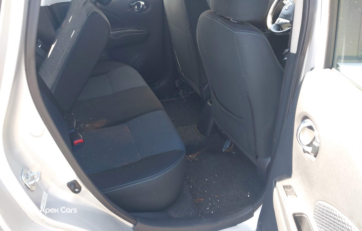 Nissan Versa 2016