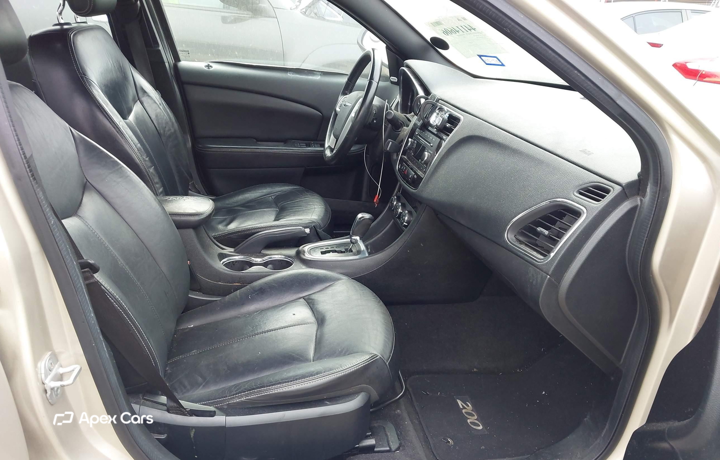 Chrysler 200 2013