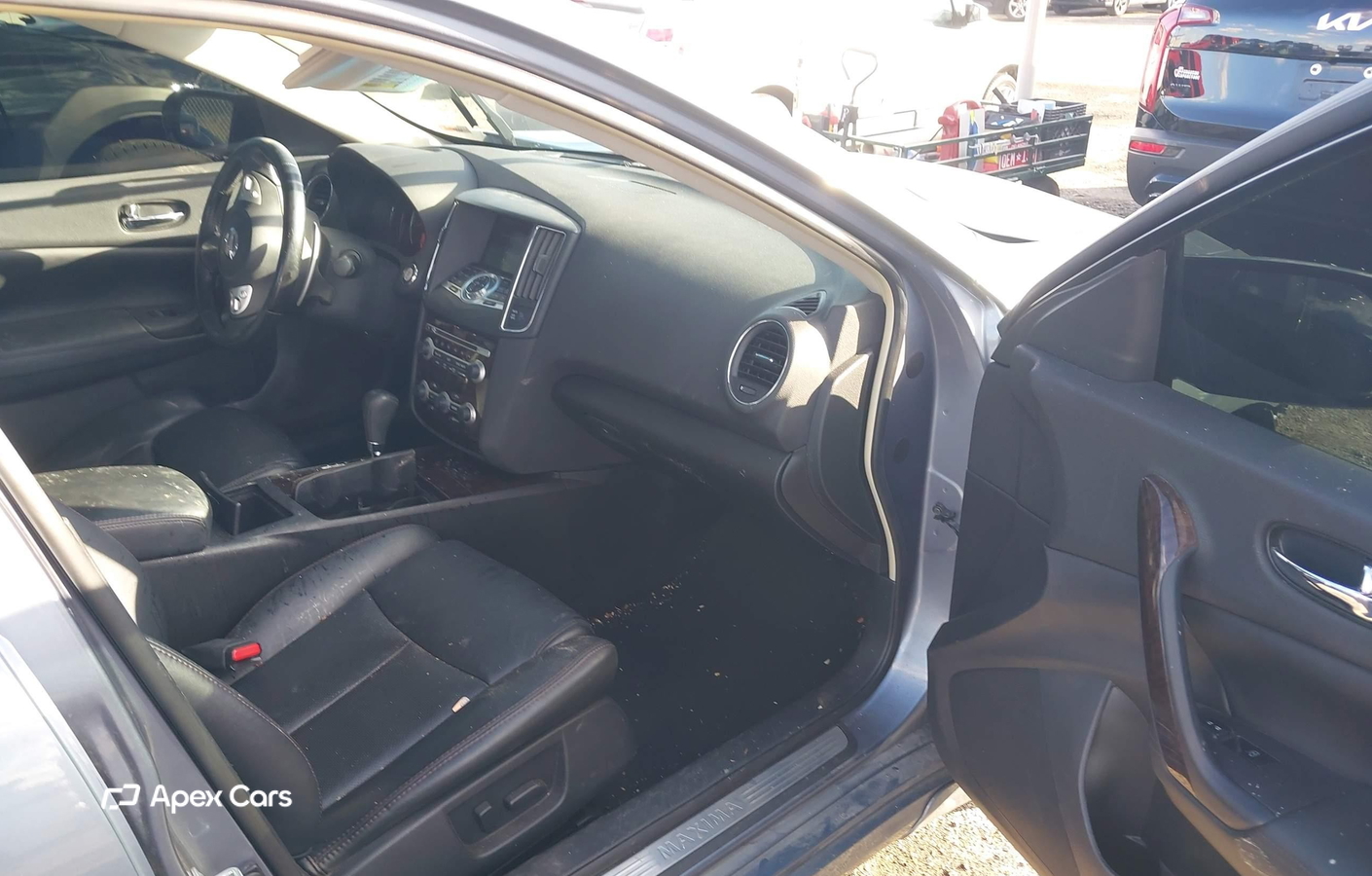 Nissan Maxima 2011