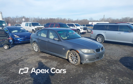 BMW Series 3 2011 - Zdjęcie 1 z 11
