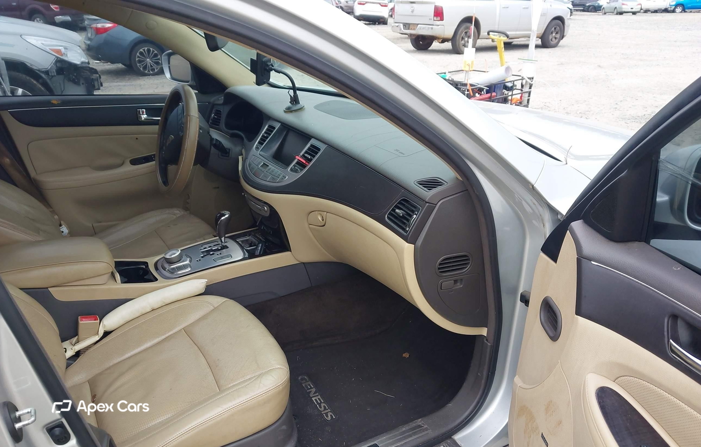 Hyundai Genesis 2011