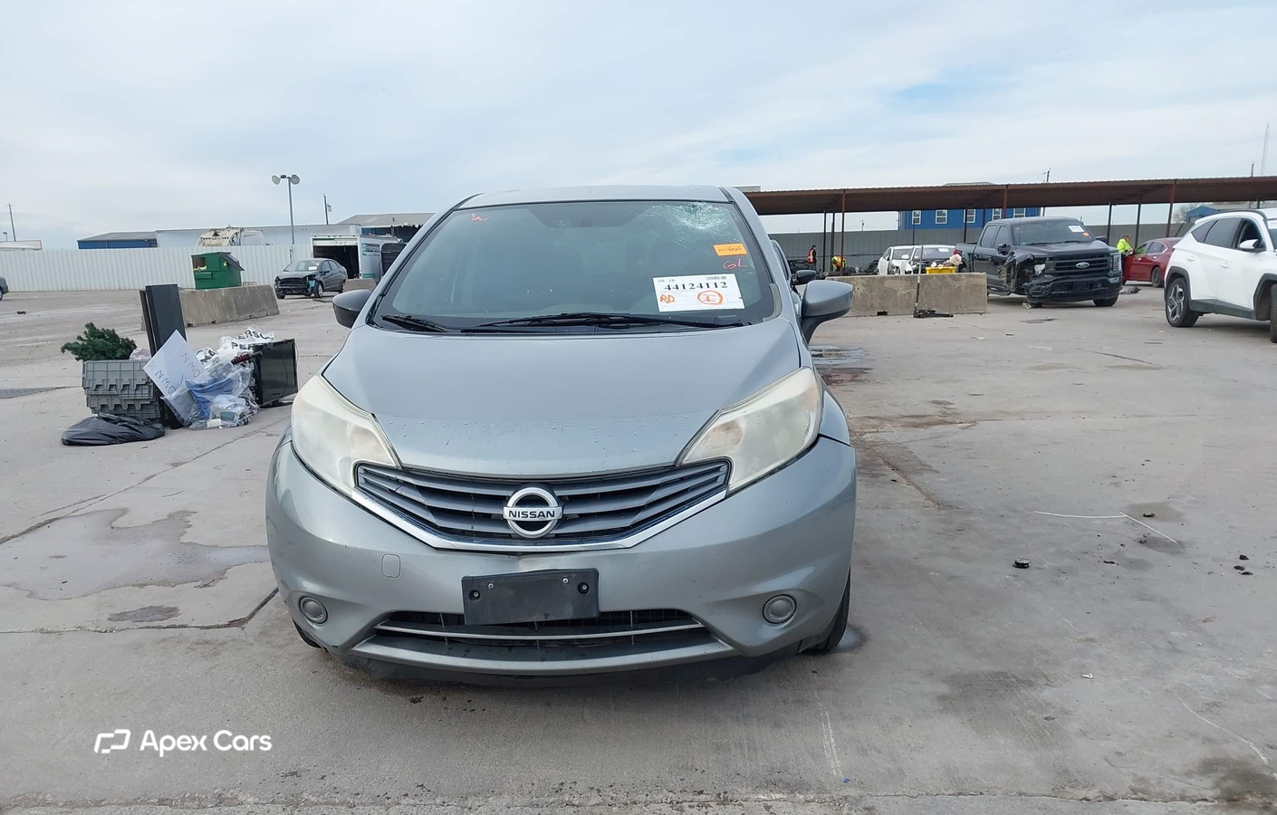 Nissan Versa 2015