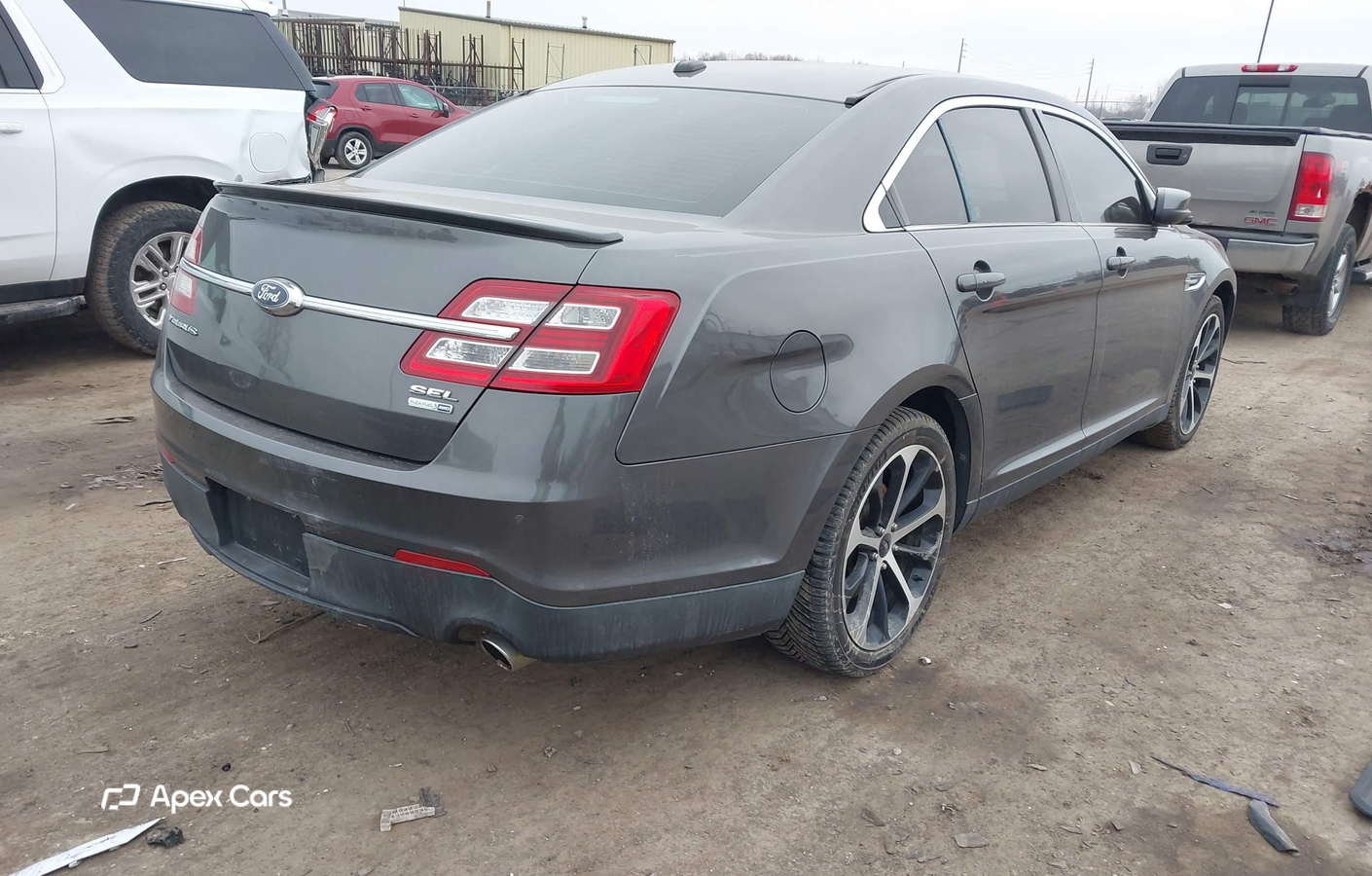 Ford Taurus 2015