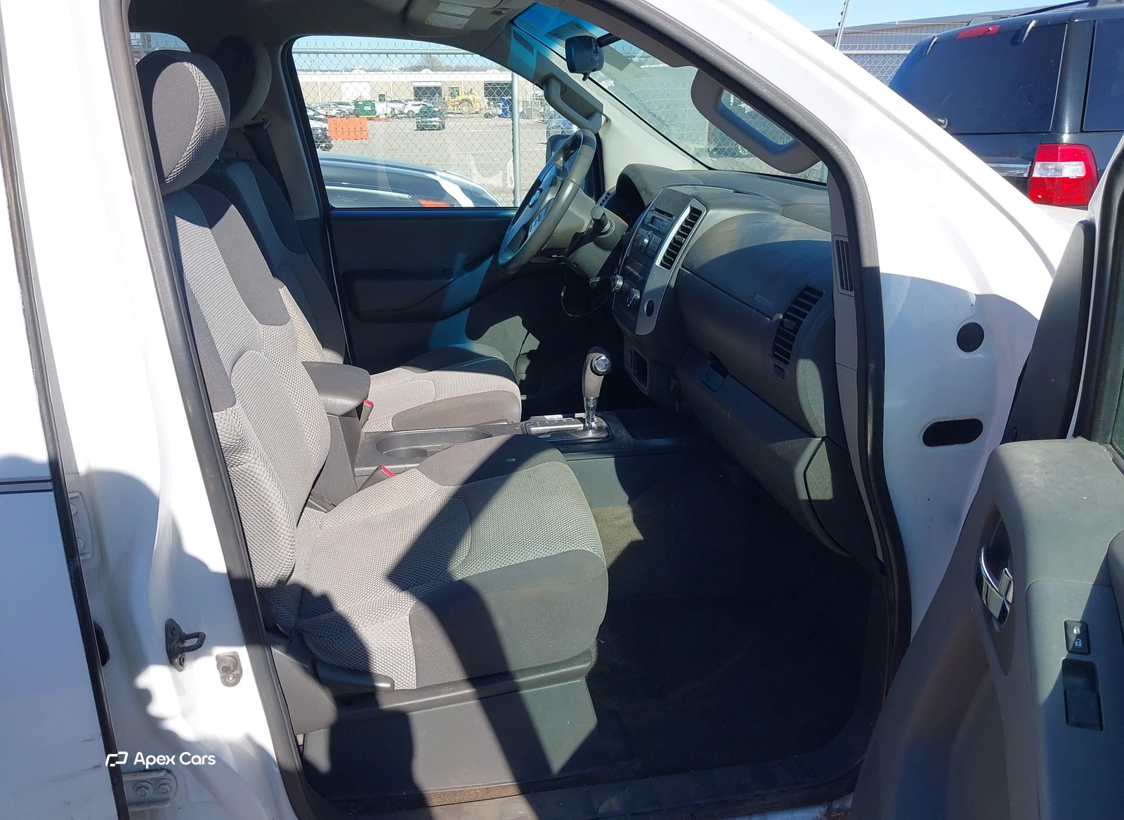 Suzuki Equator 2012