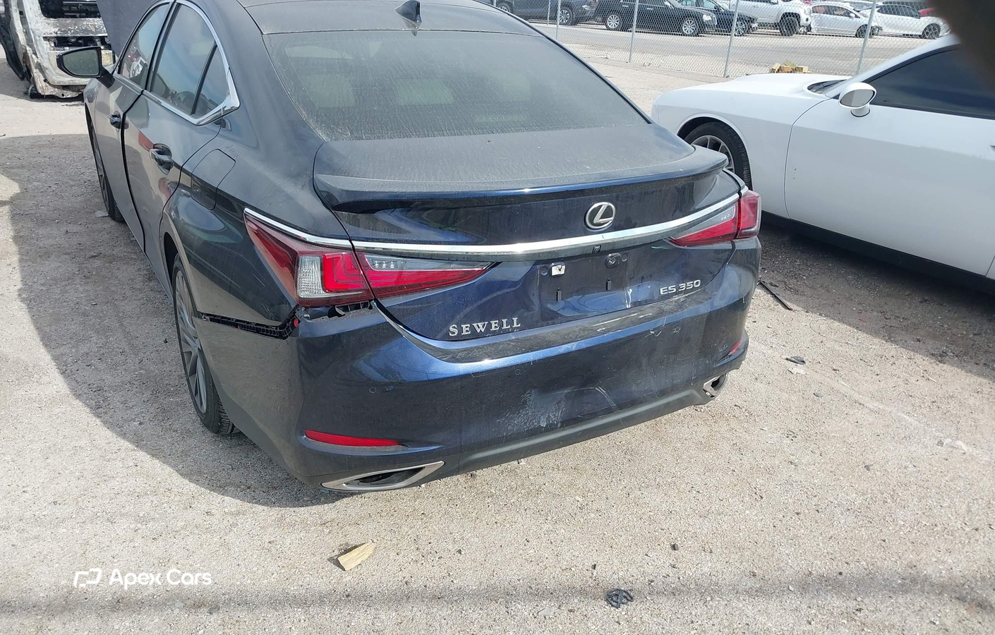 Lexus ES 2025