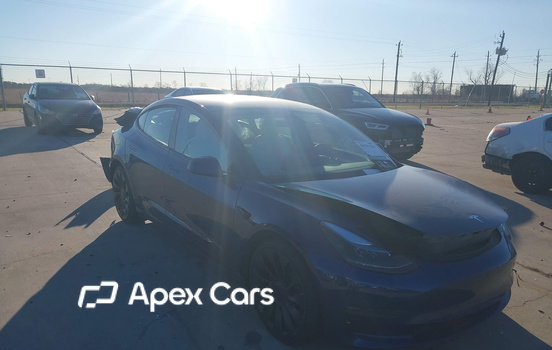 Tesla Model 3 2021 - Image 1 of 18