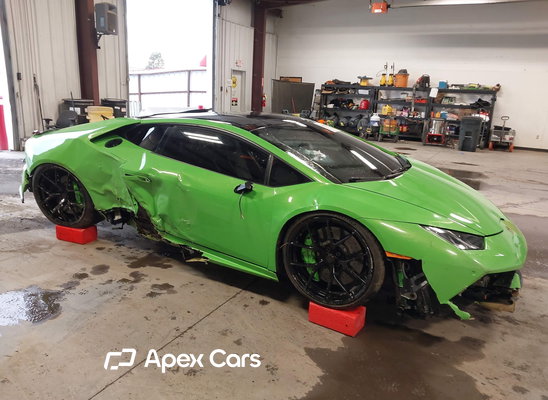 2015 Lamborghini Huracán - Image 1 of 5