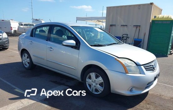 Nissan Sentra 2012 - Image 1 of 12