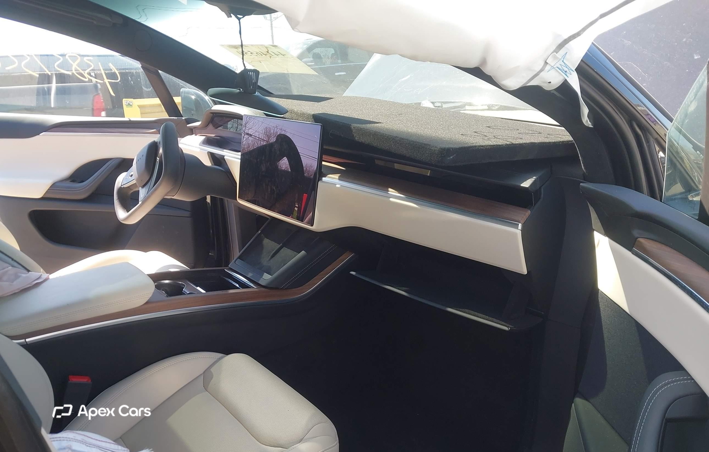 Tesla Model X 2024