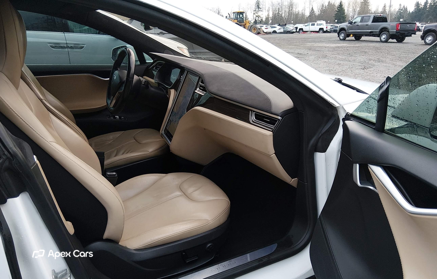 Tesla Model S 2015
