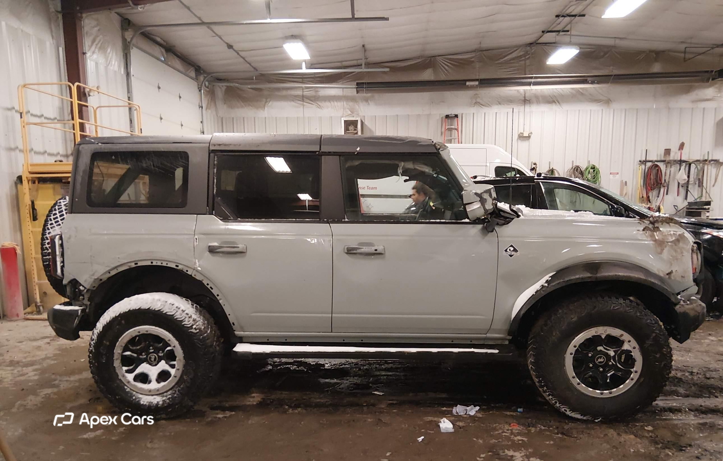 Ford Bronco 2023