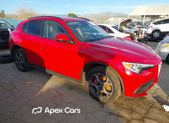 2019 Alfa Romeo Stelvio - Image 1 of 5