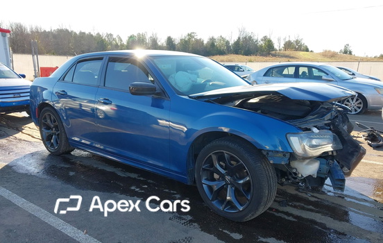 Chrysler 300 2022 - Image 1 of 18
