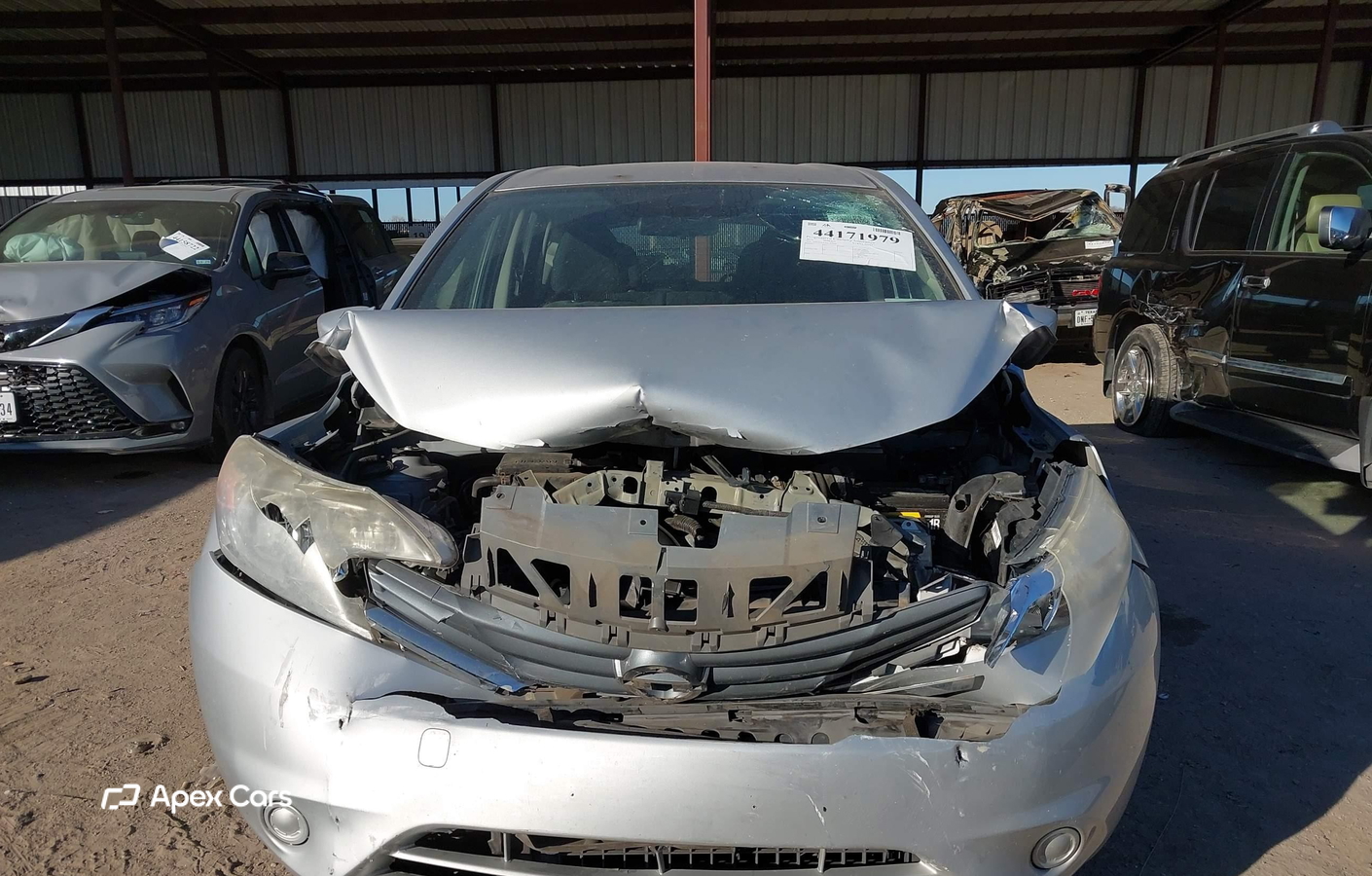 Nissan Versa 2016