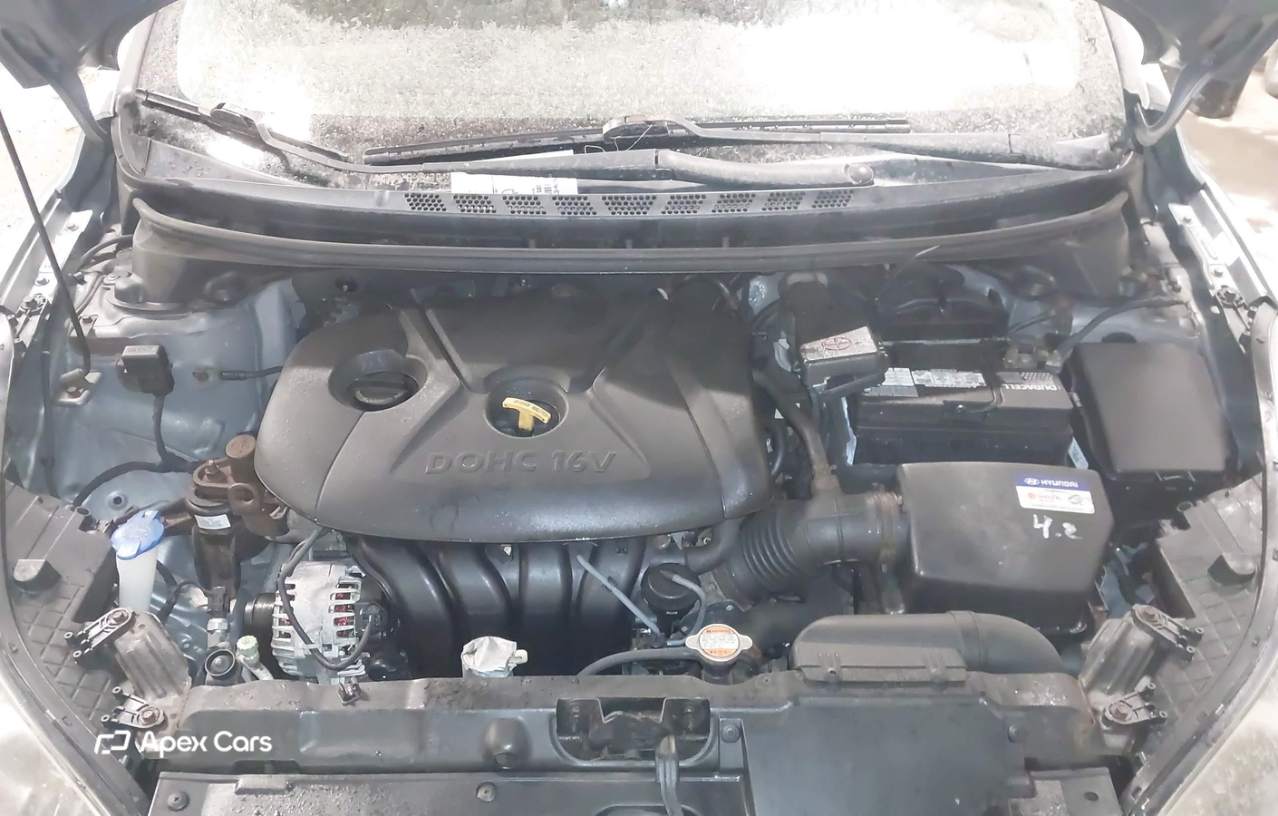 Hyundai Elantra 2012