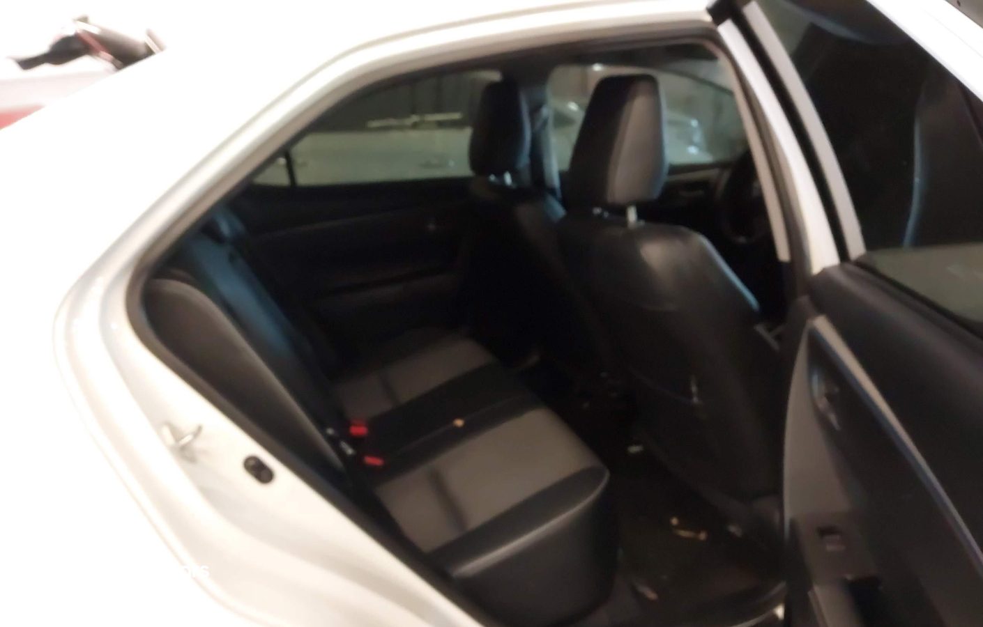 Toyota Corolla 2015