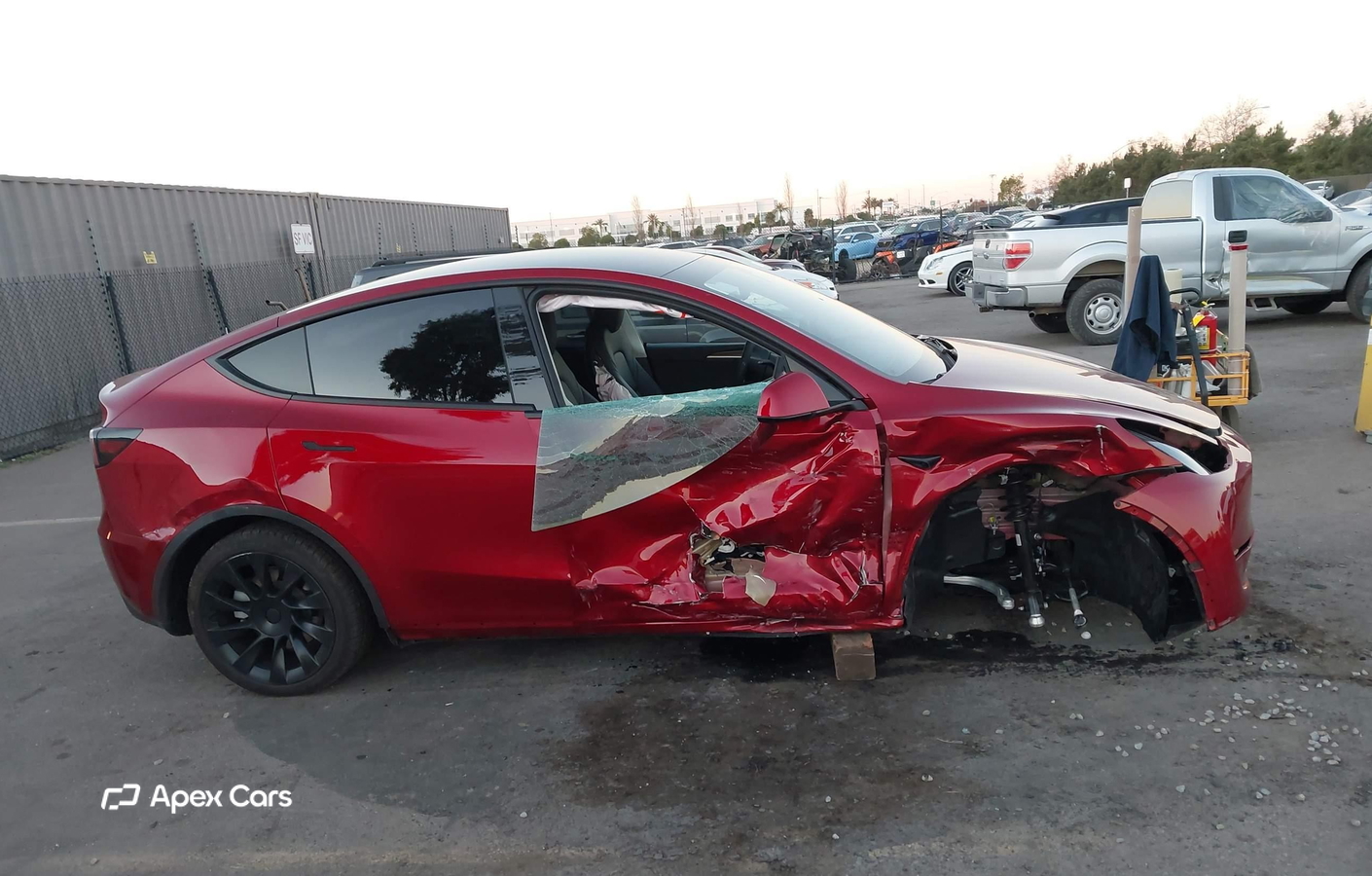 Tesla Model Y 2024