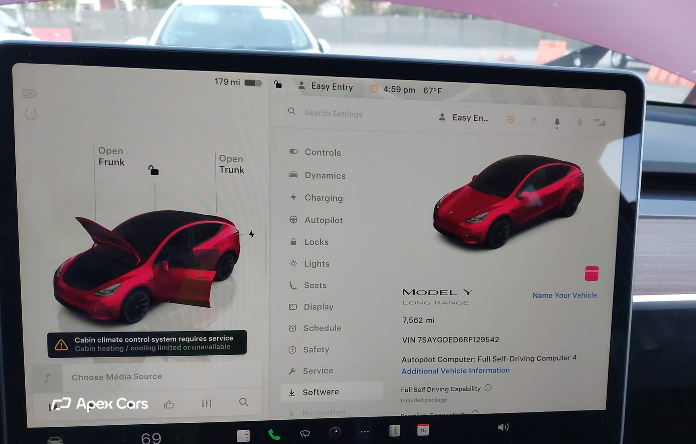 Tesla Model Y 2024