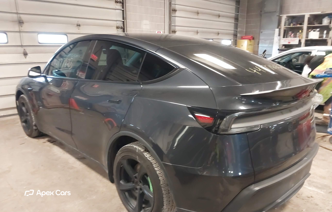 Tesla Model Y 2026