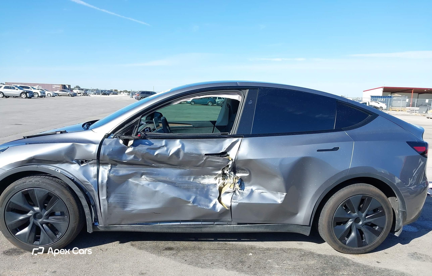 Tesla Model Y 2024