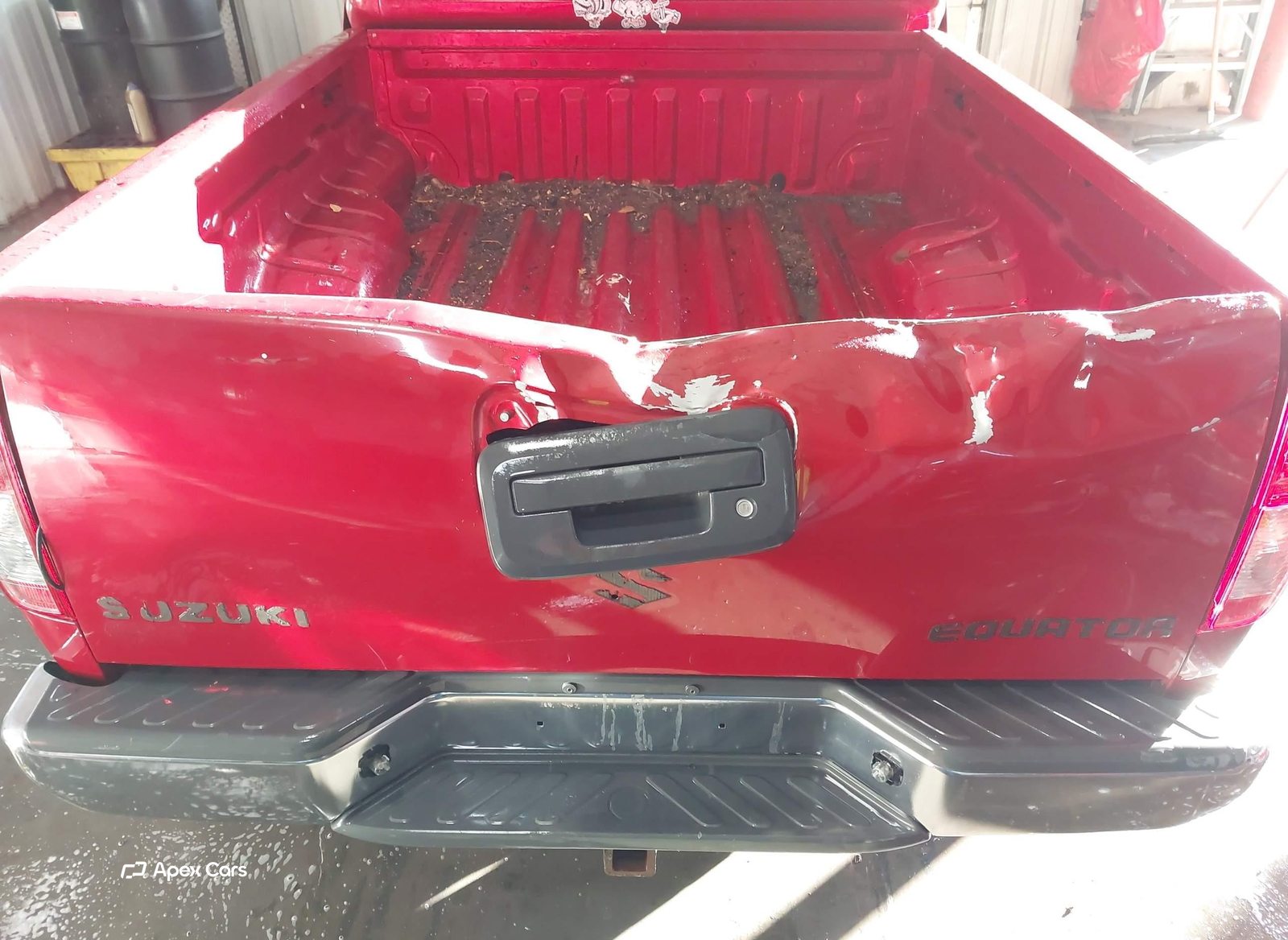 Suzuki Equator 2012