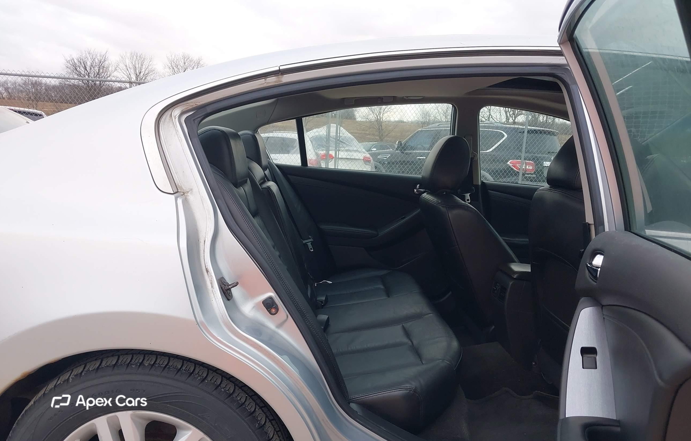 Nissan Altima 2010