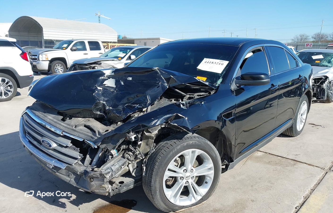 Ford Taurus 2016