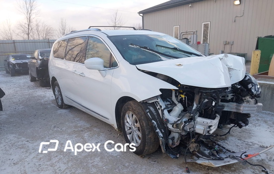 Chrysler Pacifica 2019 - Image 1 of 16