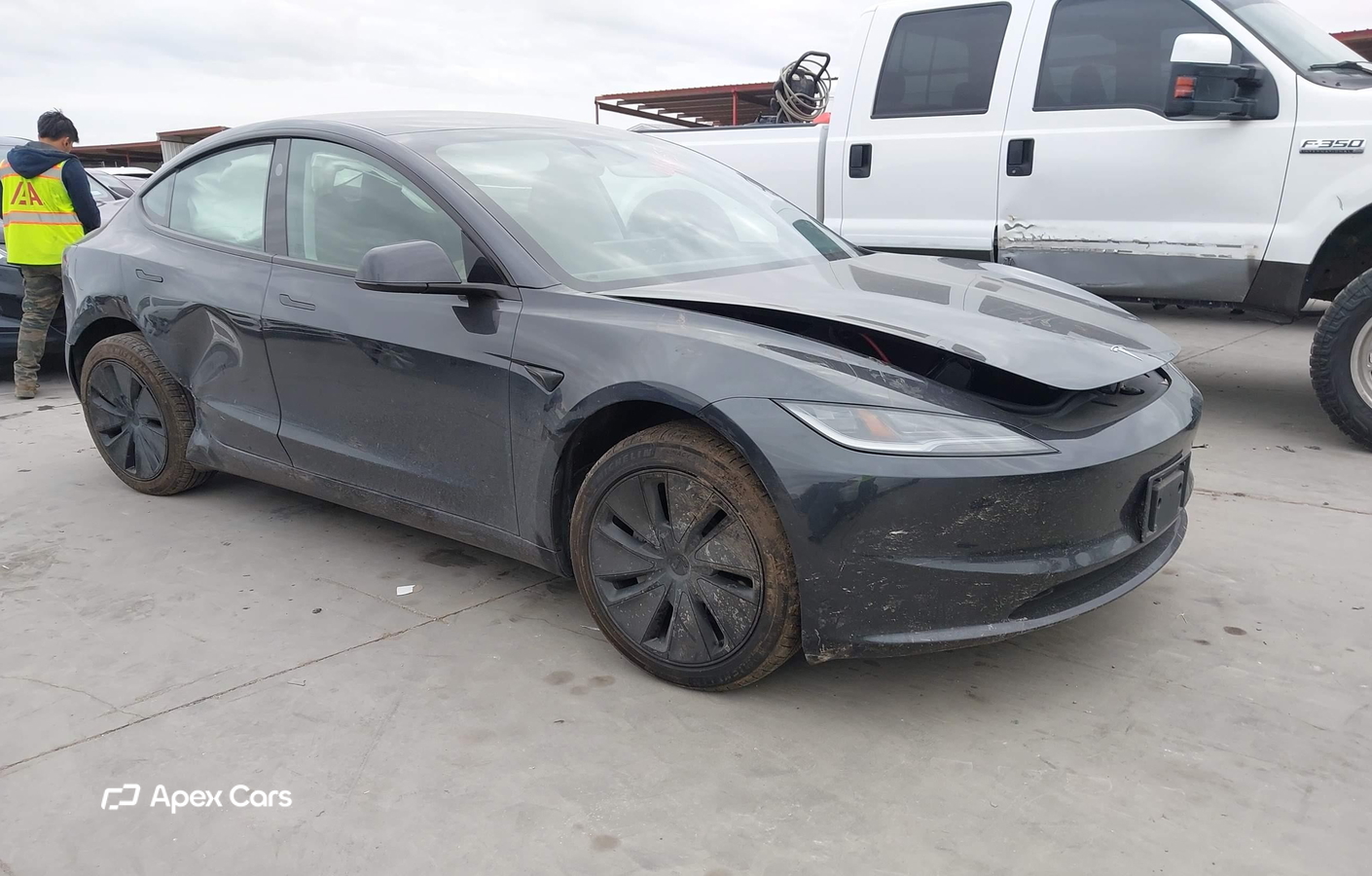 Tesla Model 3 2024