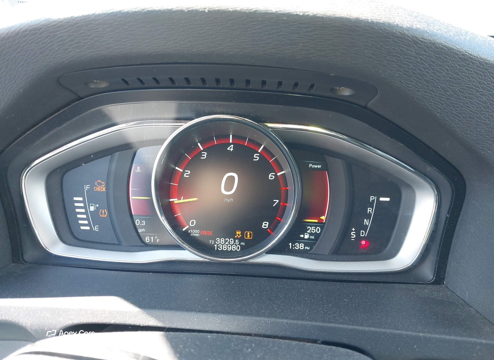 Volvo V60 2015