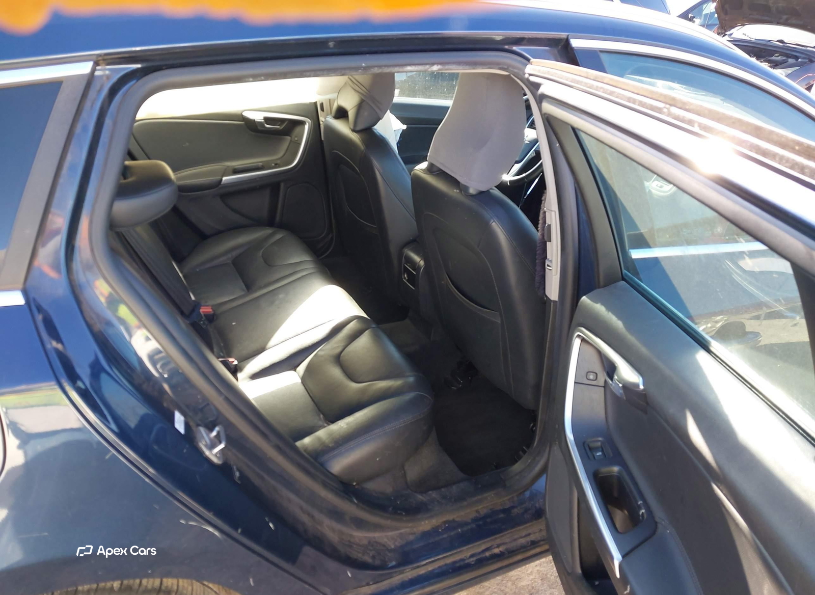Volvo V60 2015