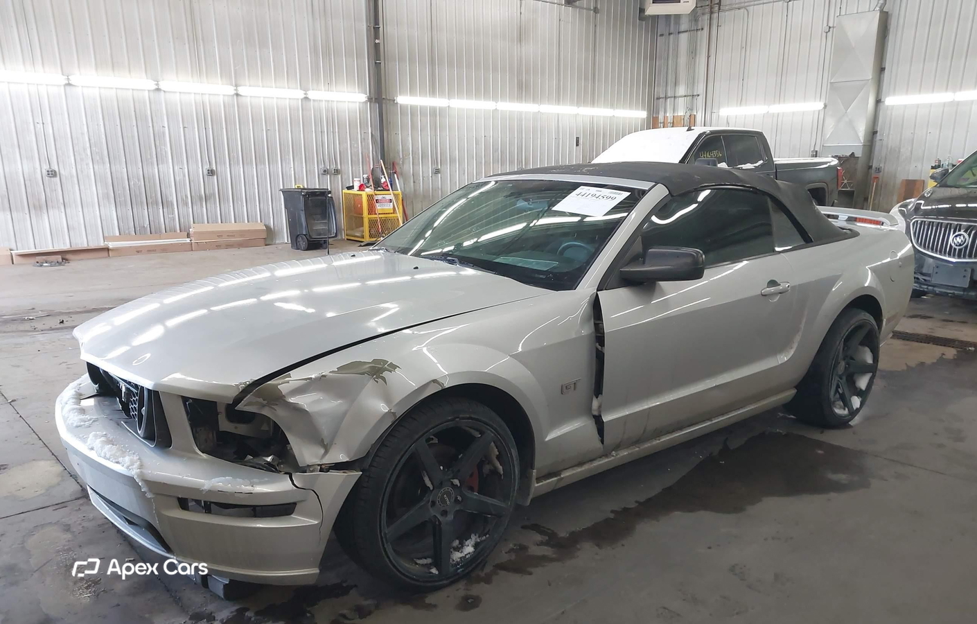Ford Mustang 2006