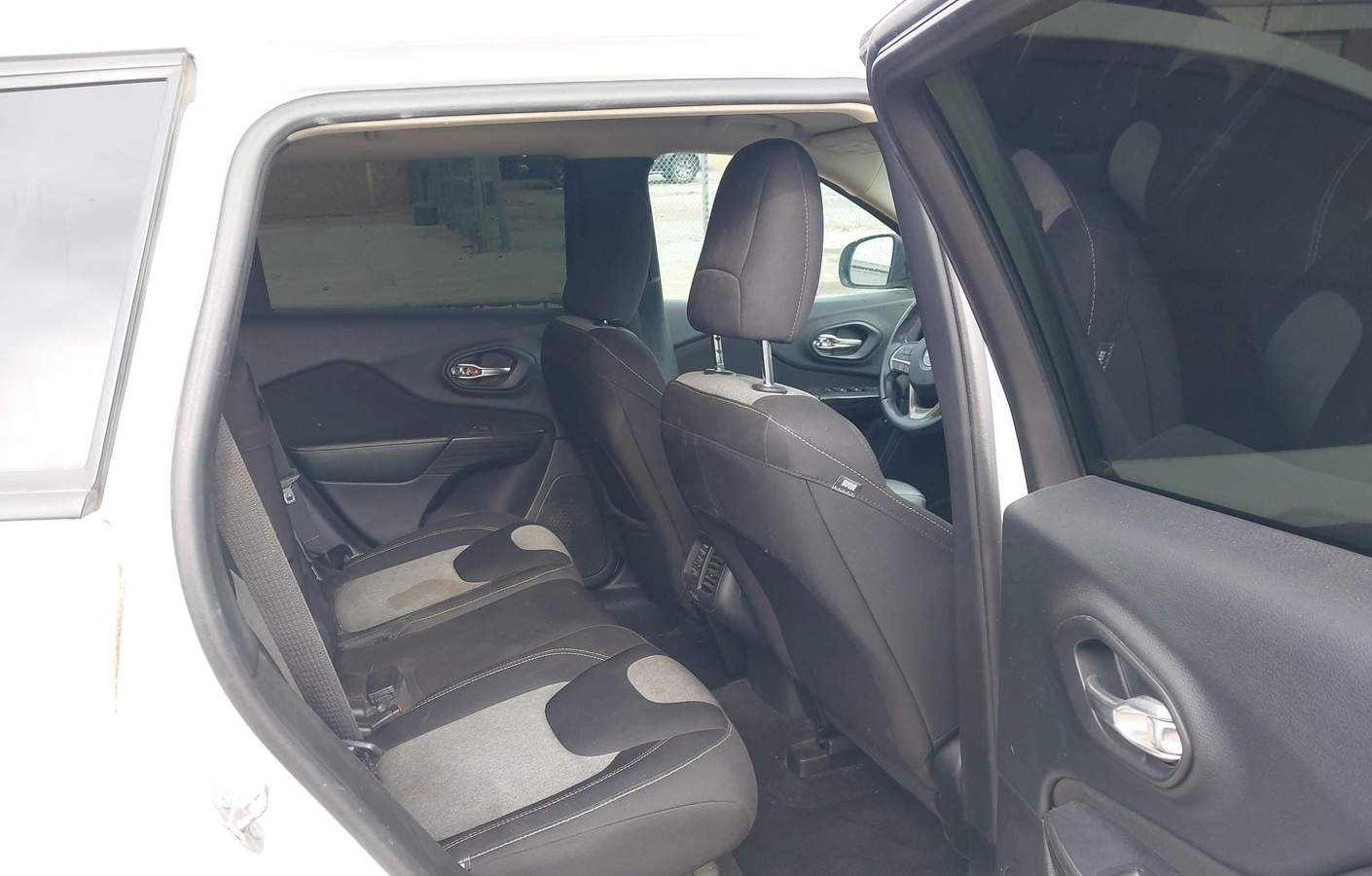 Jeep Cherokee 2017