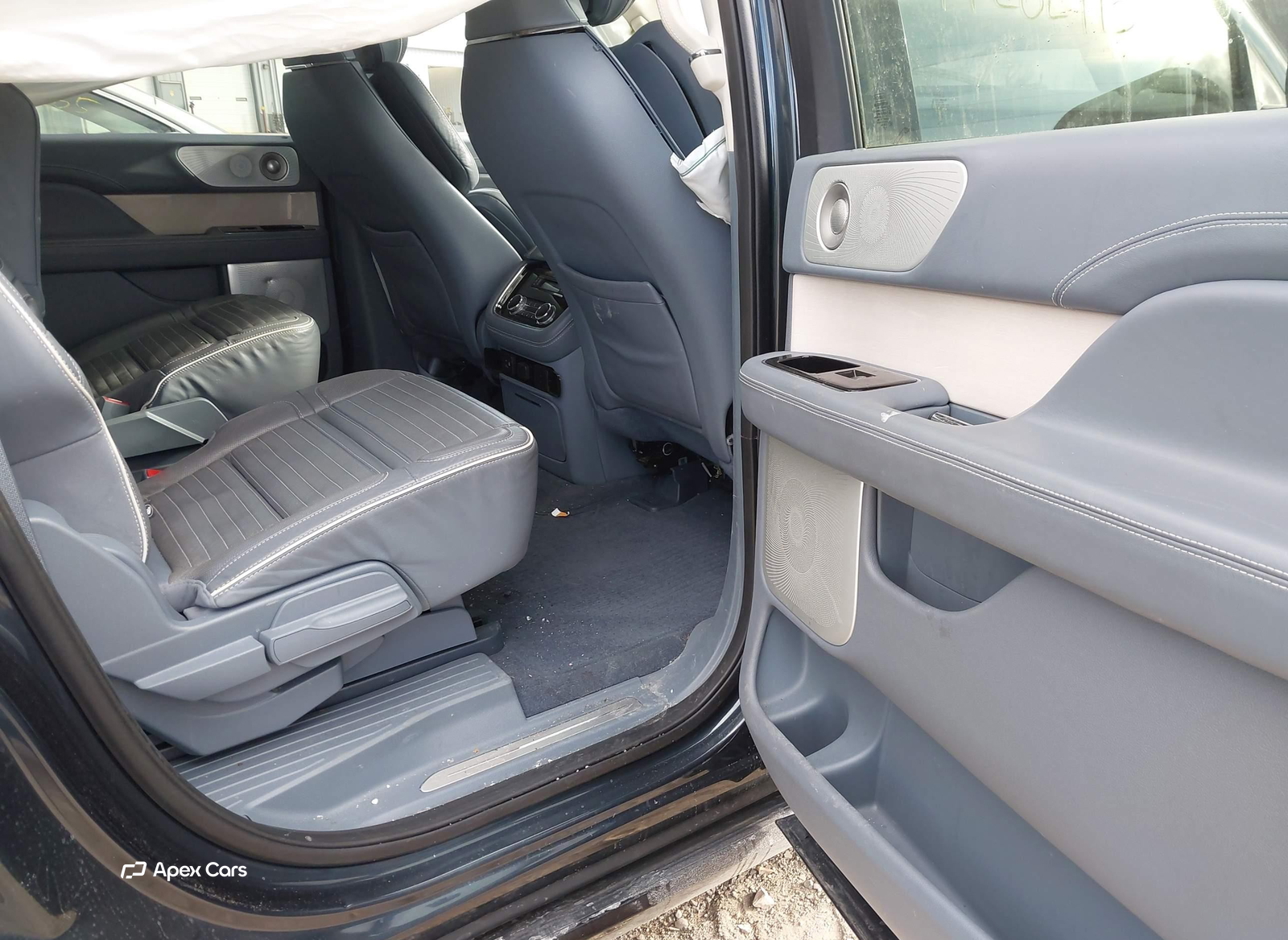 Lincoln Navigator 2021