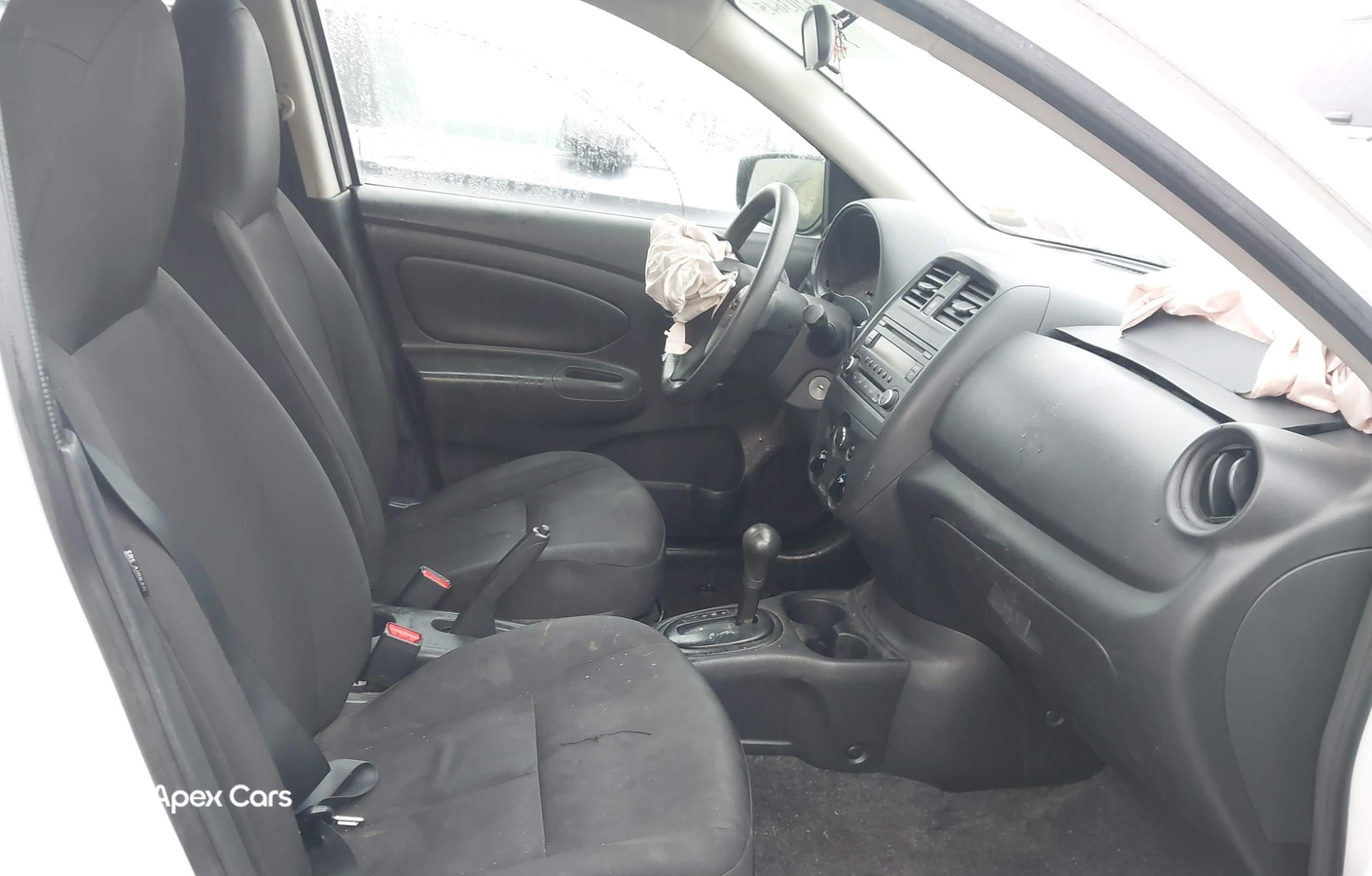 Nissan Versa 2016