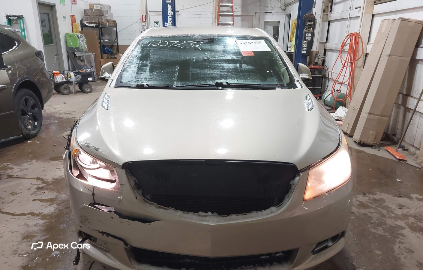 Buick LaCrosse 2012