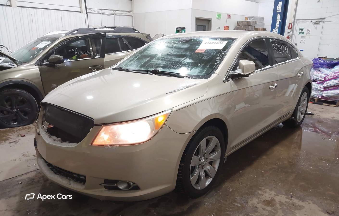 Buick LaCrosse 2012
