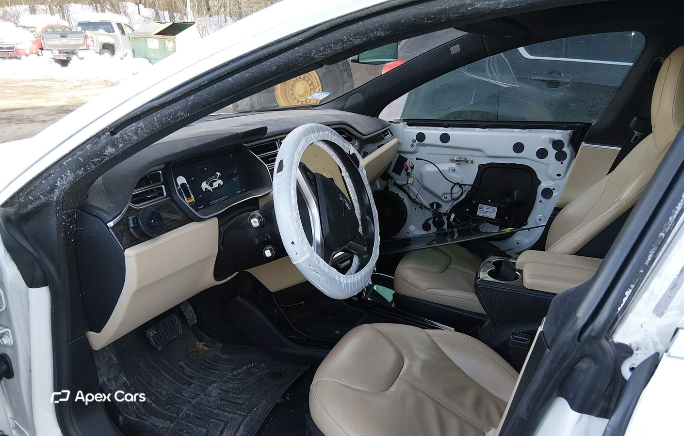Tesla Model S 2015