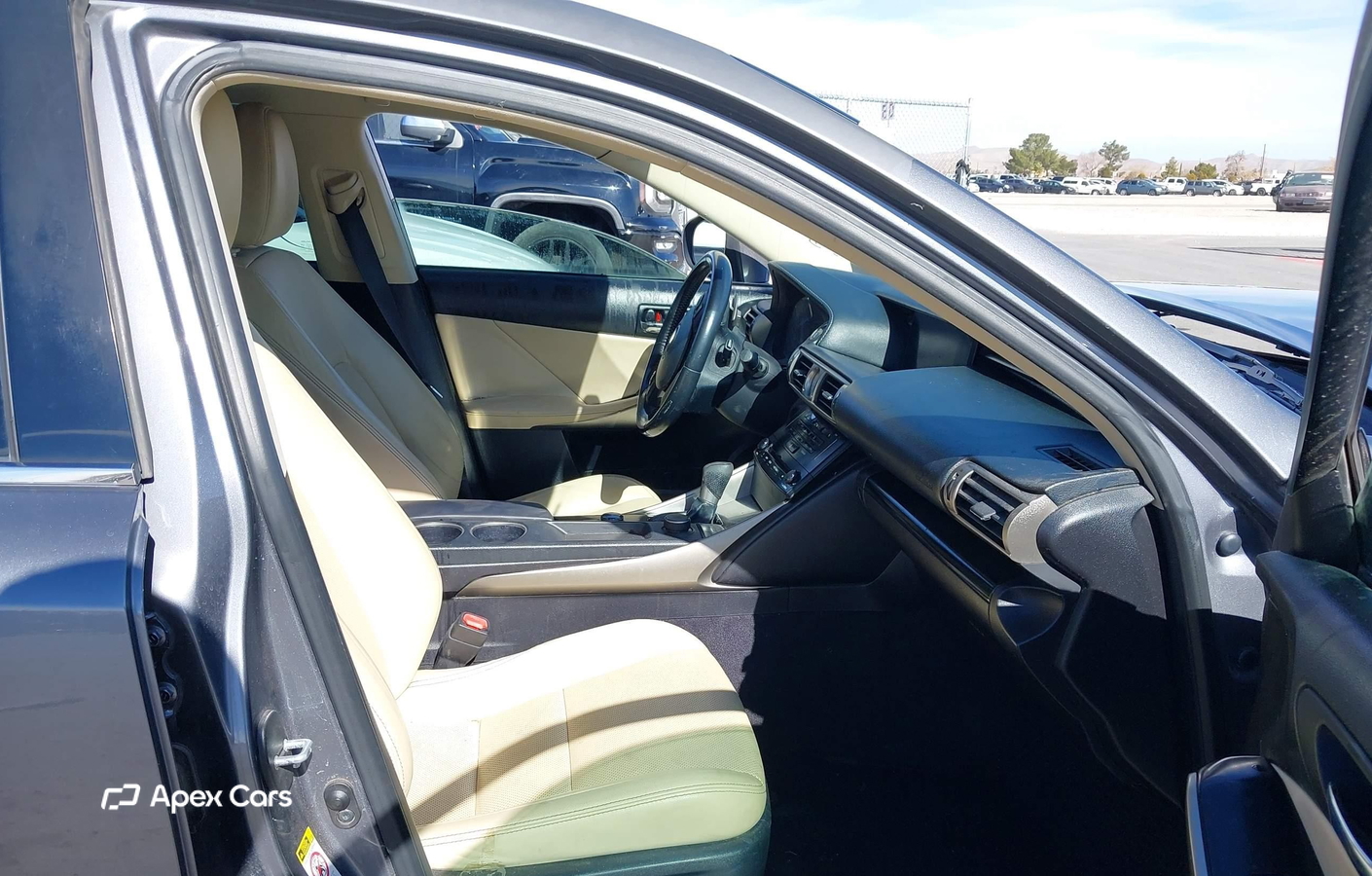 Lexus IS 2014