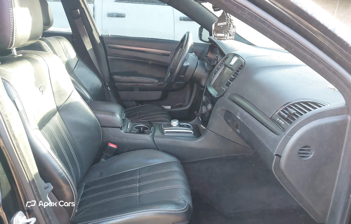 Chrysler 300 2016