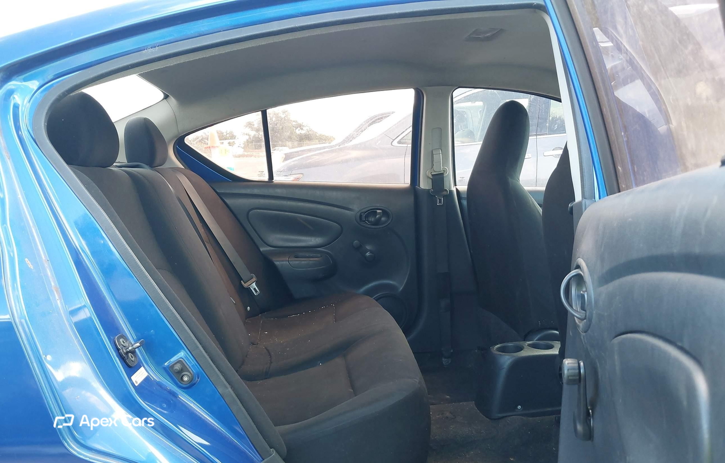 Nissan Versa 2012