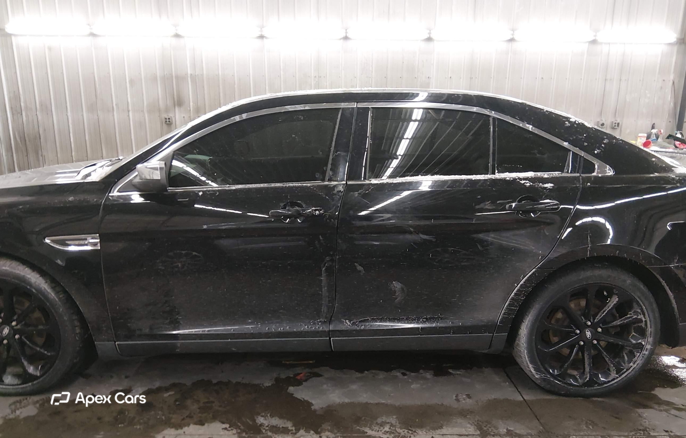 Ford Taurus 2016