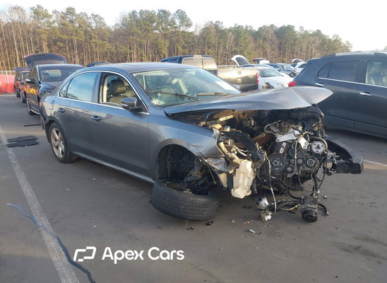 2013 Volkswagen Passat - Image 1 of 5