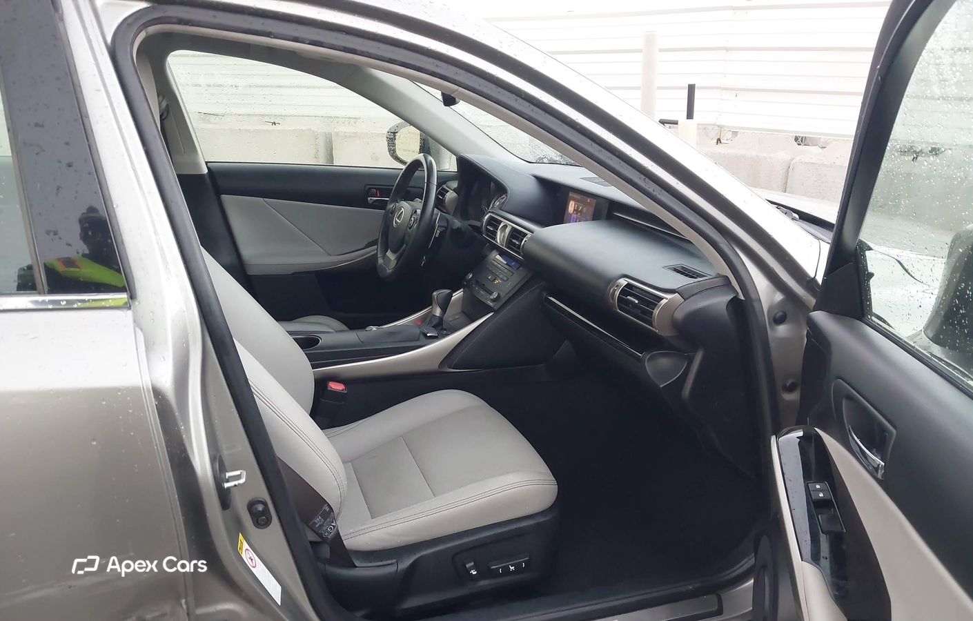 Lexus IS 2015