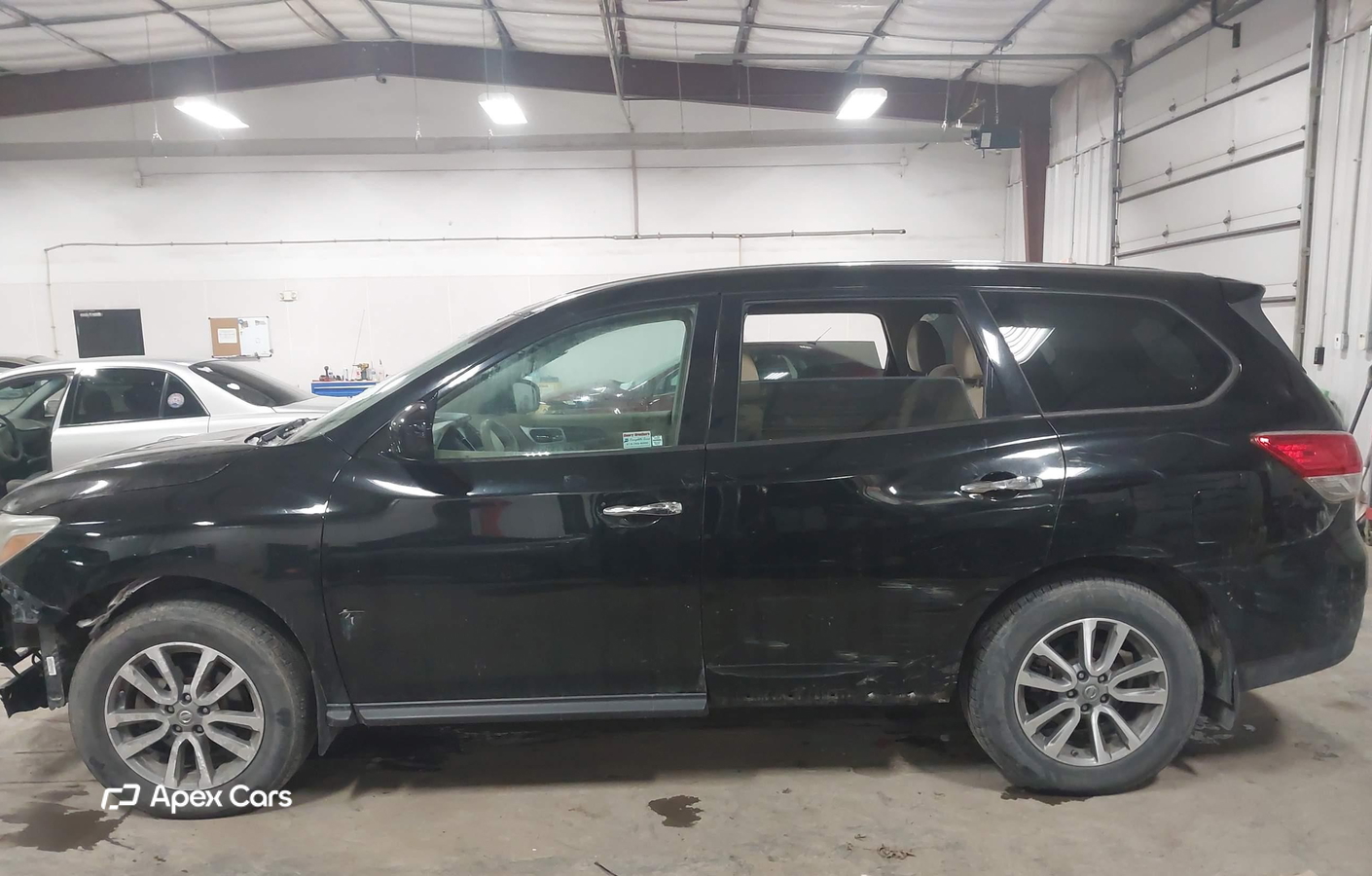 Nissan Pathfinder 2014